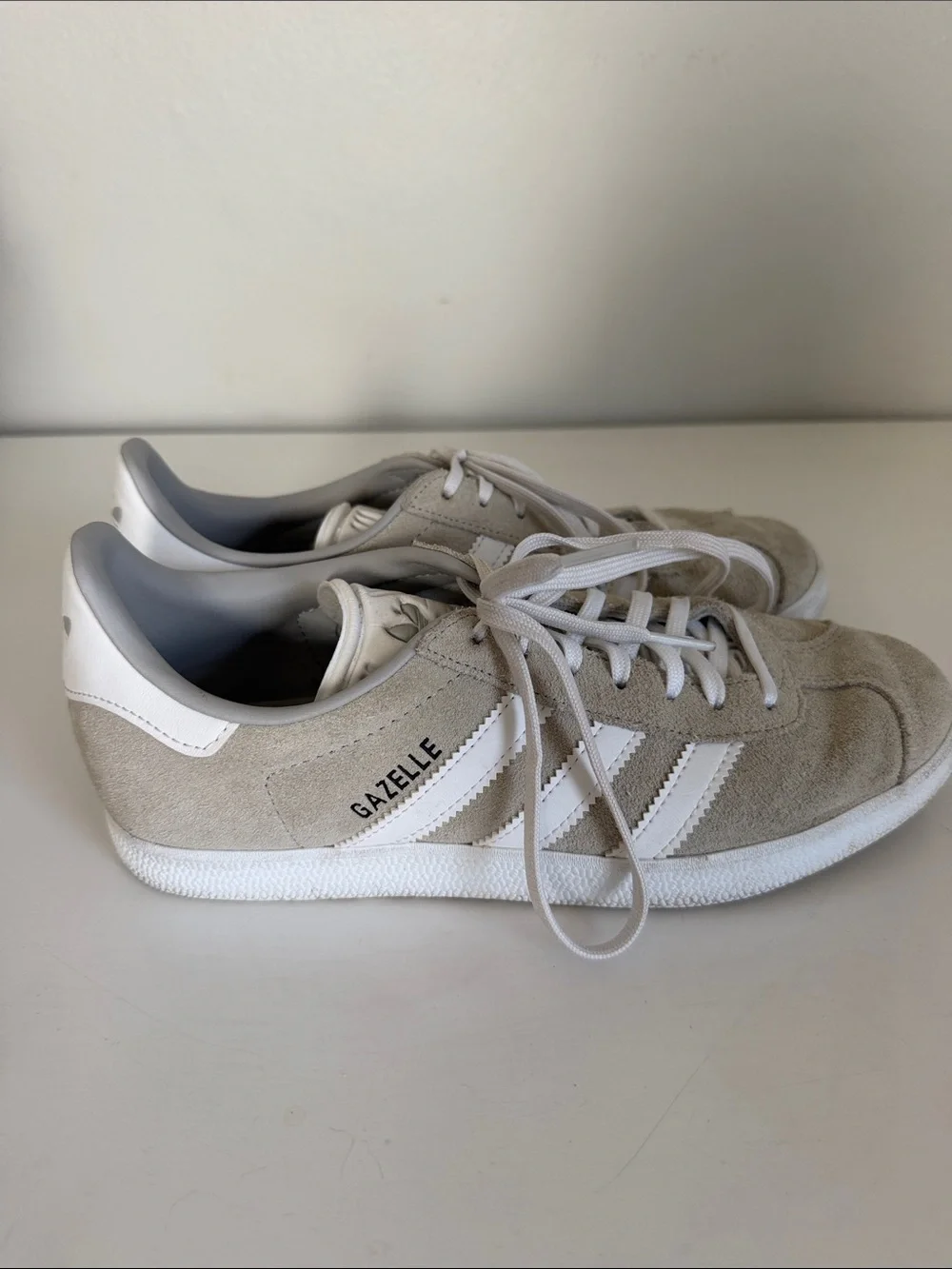 adidas Gazelle Sneaker in light grey